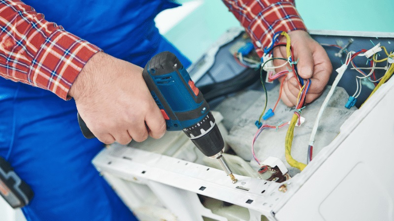 Beşiktaş Bosch Bosch çamaşır makinesi kart tamiri – Su almama arızası orijinal parça ile giderildi. - Teknik servis örneği